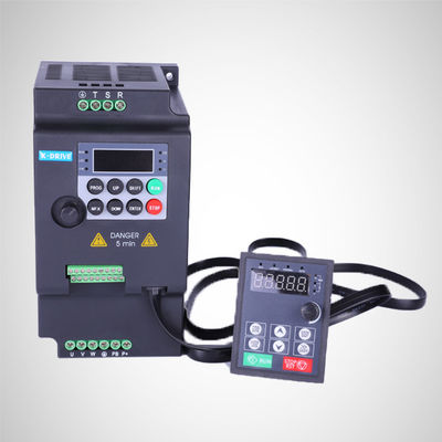 Practical 0.75KW Three Phase Inverter Single Phase VFD 1HP With LCD Display