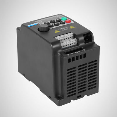 Vector Control Off Grid Τριφασικός μετατροπέας 0,4KW-15KW Πρακτικός